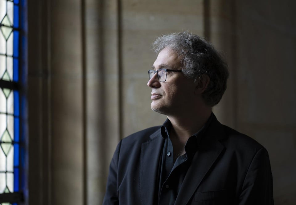 Närbild på man. Fotografi