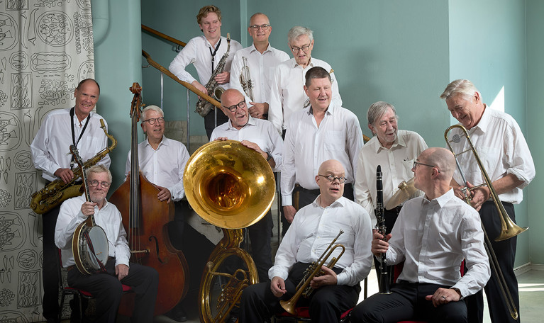 Jazzorkester. Fotografi.