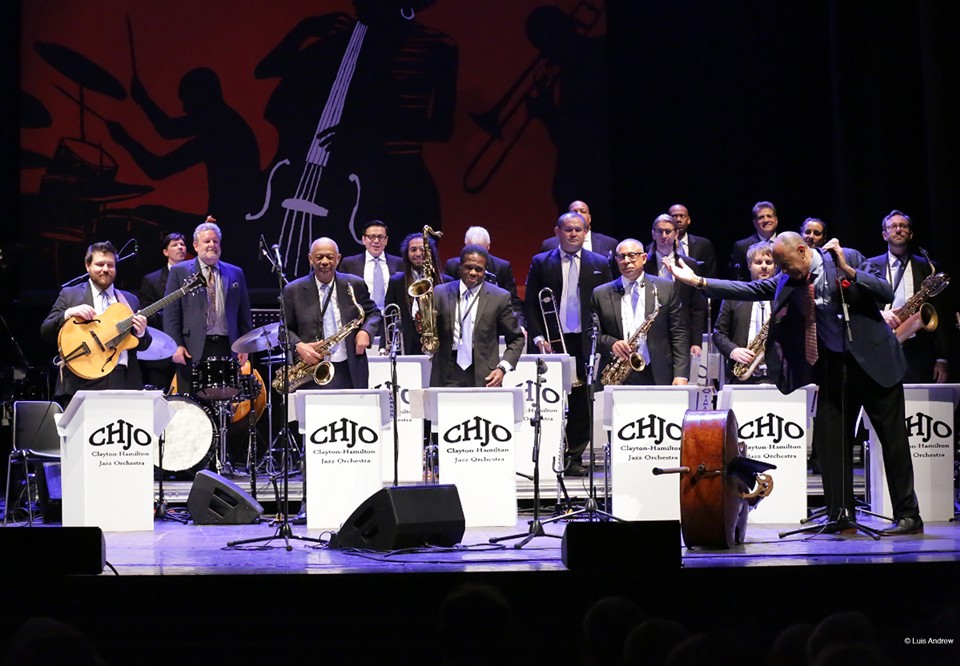 Stor jazzorkester.
