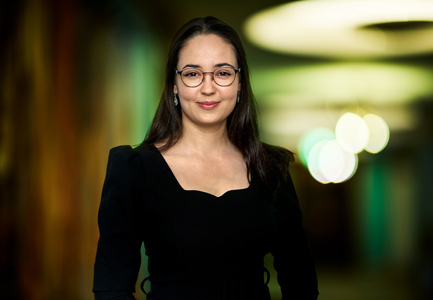 Photo of a smiling woman. 