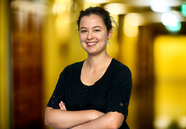 Picture of a smileing woman, photo.