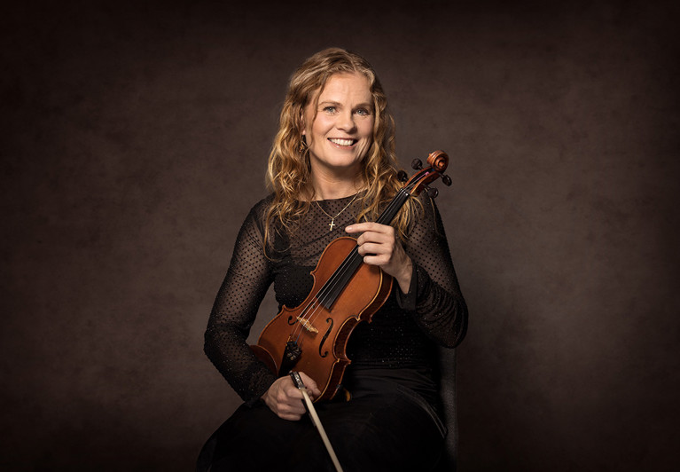 Portrait of Anna Stigmer. Photo.