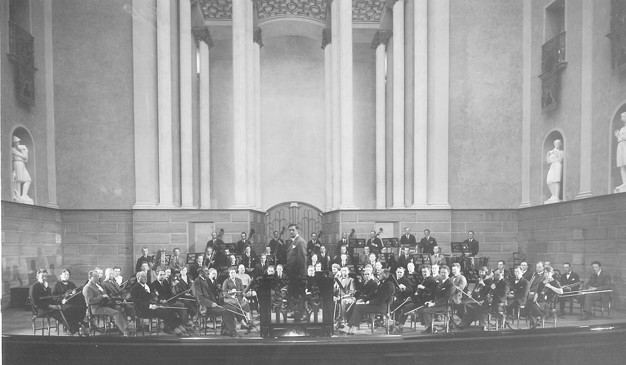 Old photo of the mail hall. 