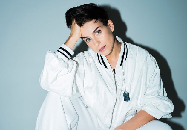 Närbild på kvinna. Fotografi.