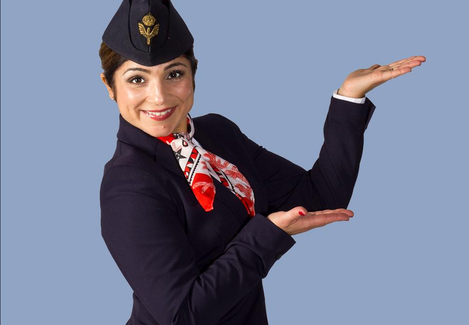 Kvinna i flygplanskläder. Fotografi.