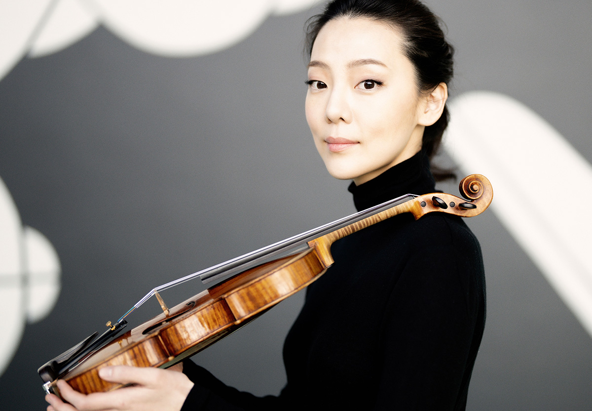 Mahler & Hillborg: Classical Masterpieces