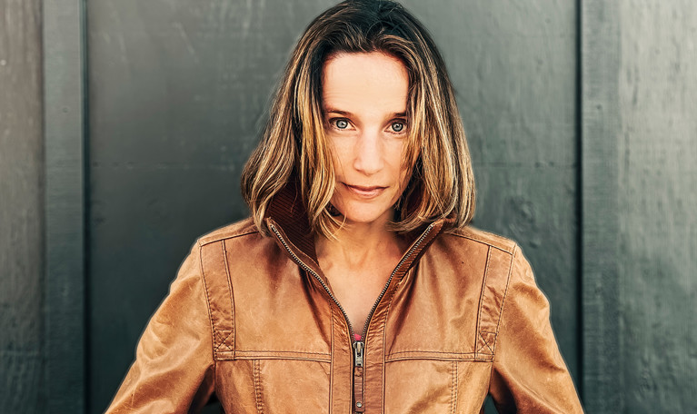 Närbild på kvinna. Fotografi.