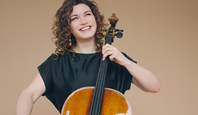 Närbild på kvinna. Fotografi.