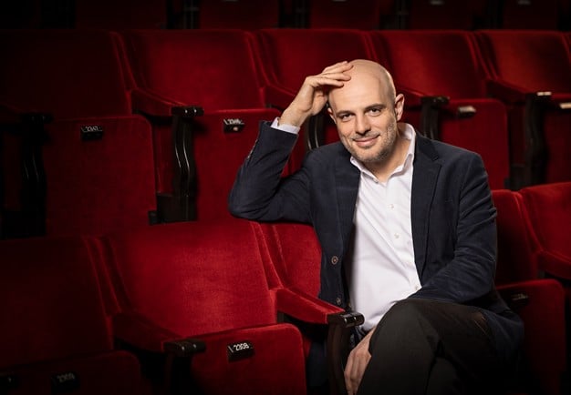 Close up on a man. Photo.